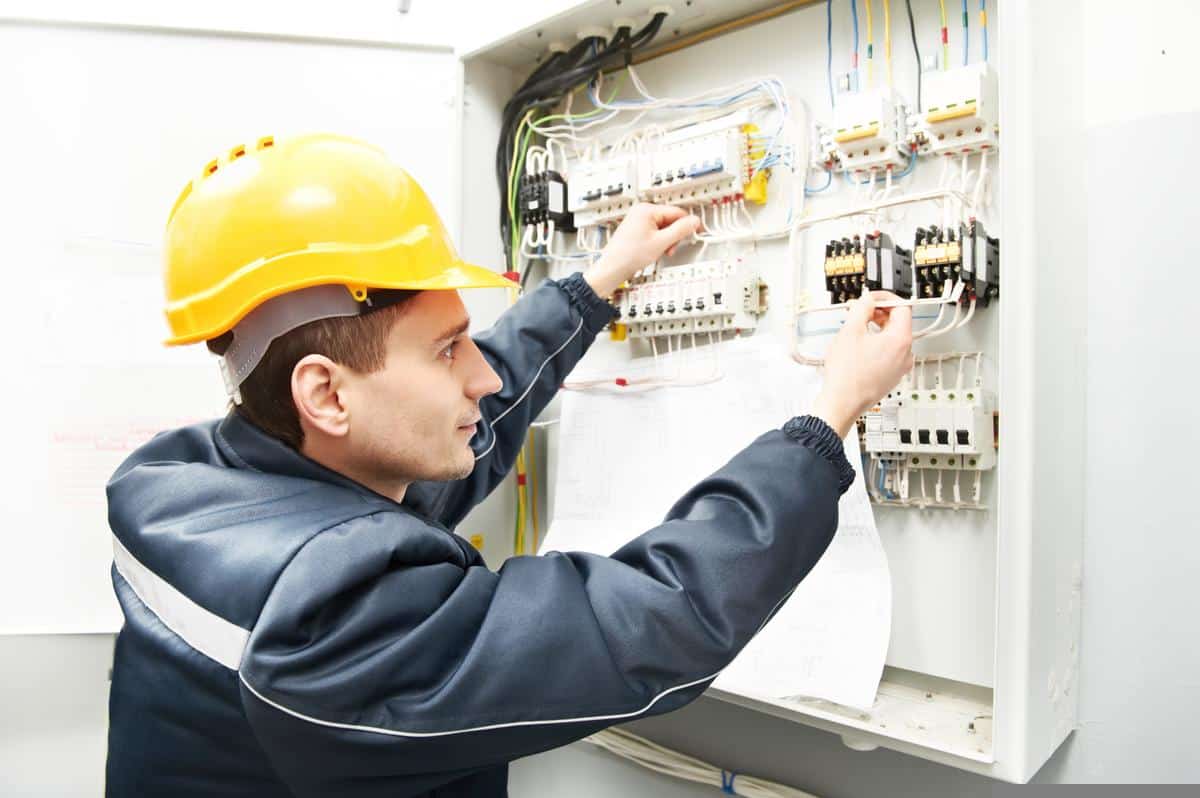 Lập bản vẽ tủ điện công nghiệp cần tuân thủ nhiều quy tắc