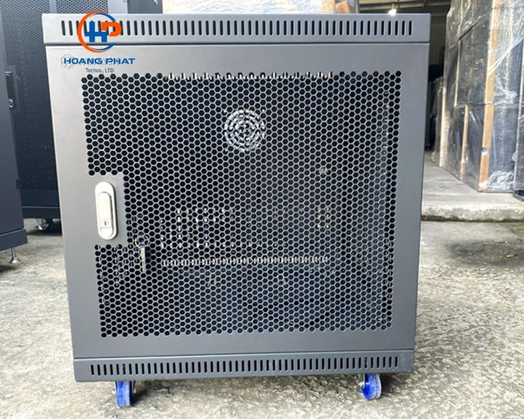 Tủ rack là gì? Cấu tạo chi tiết của tủ rack