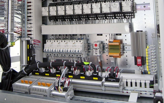 Quy trình lắp tủ điện công nghiệp chuẩn