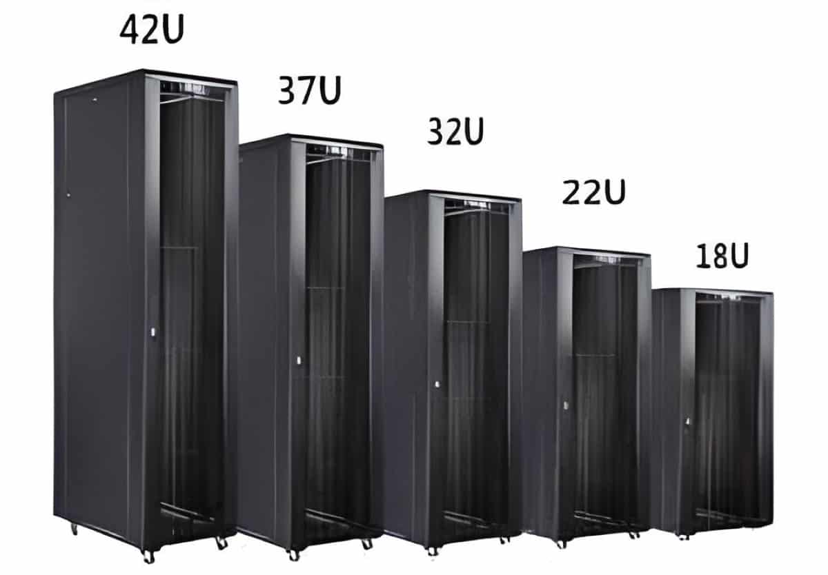Tủ rack là gì? Phân loại và ứng dụng tủ rack trong đời sống